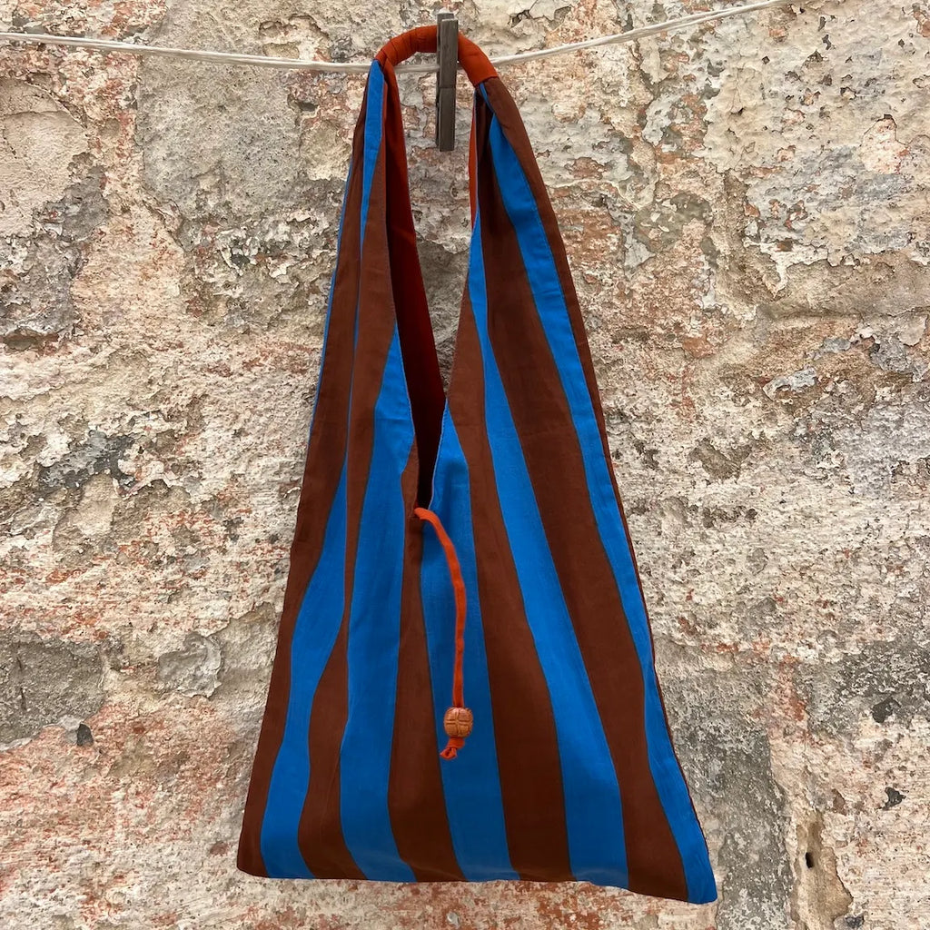 The Dede Shopper