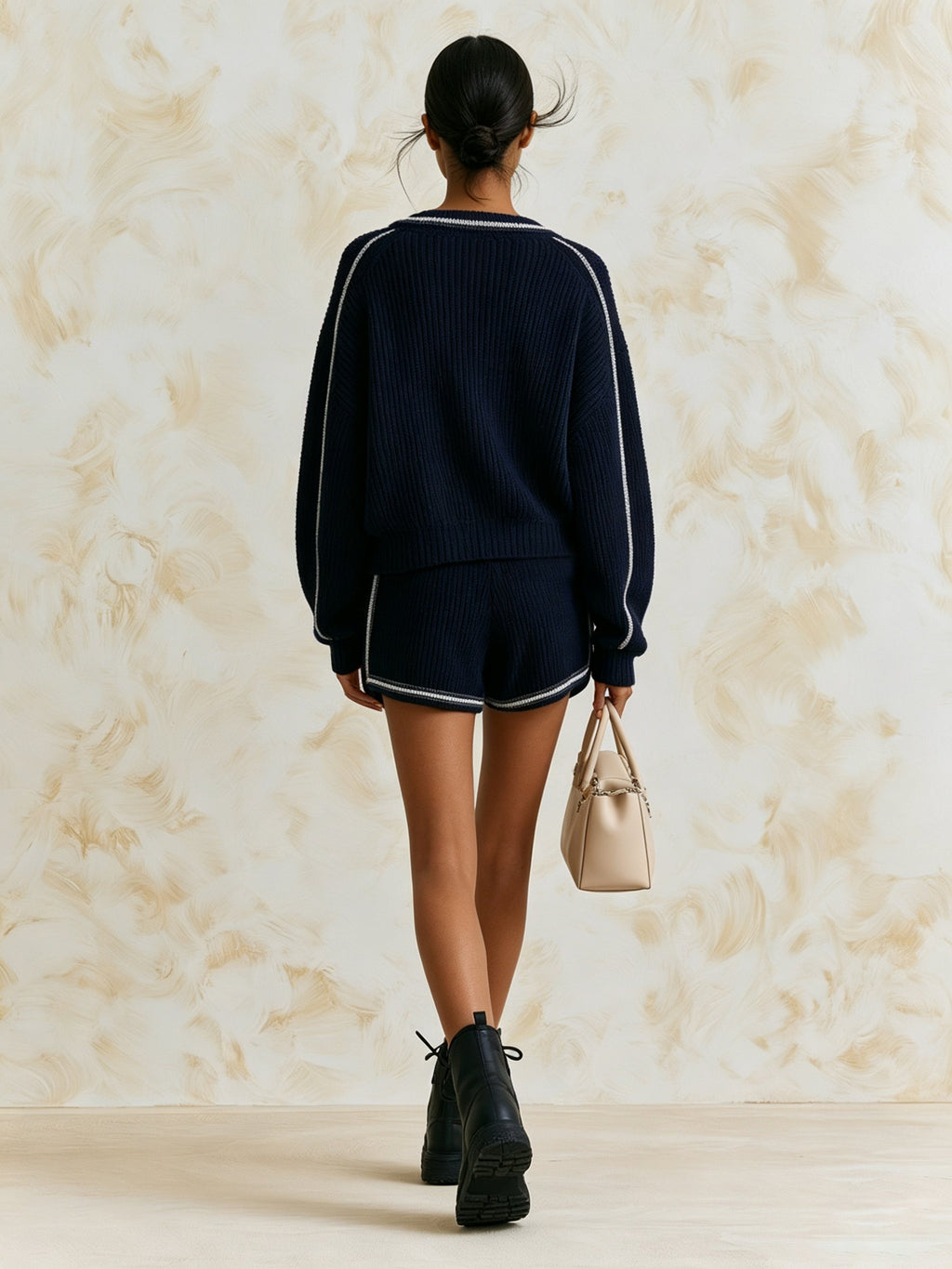 Contrast Trim Knit Top & Shorts Two-Piece Set