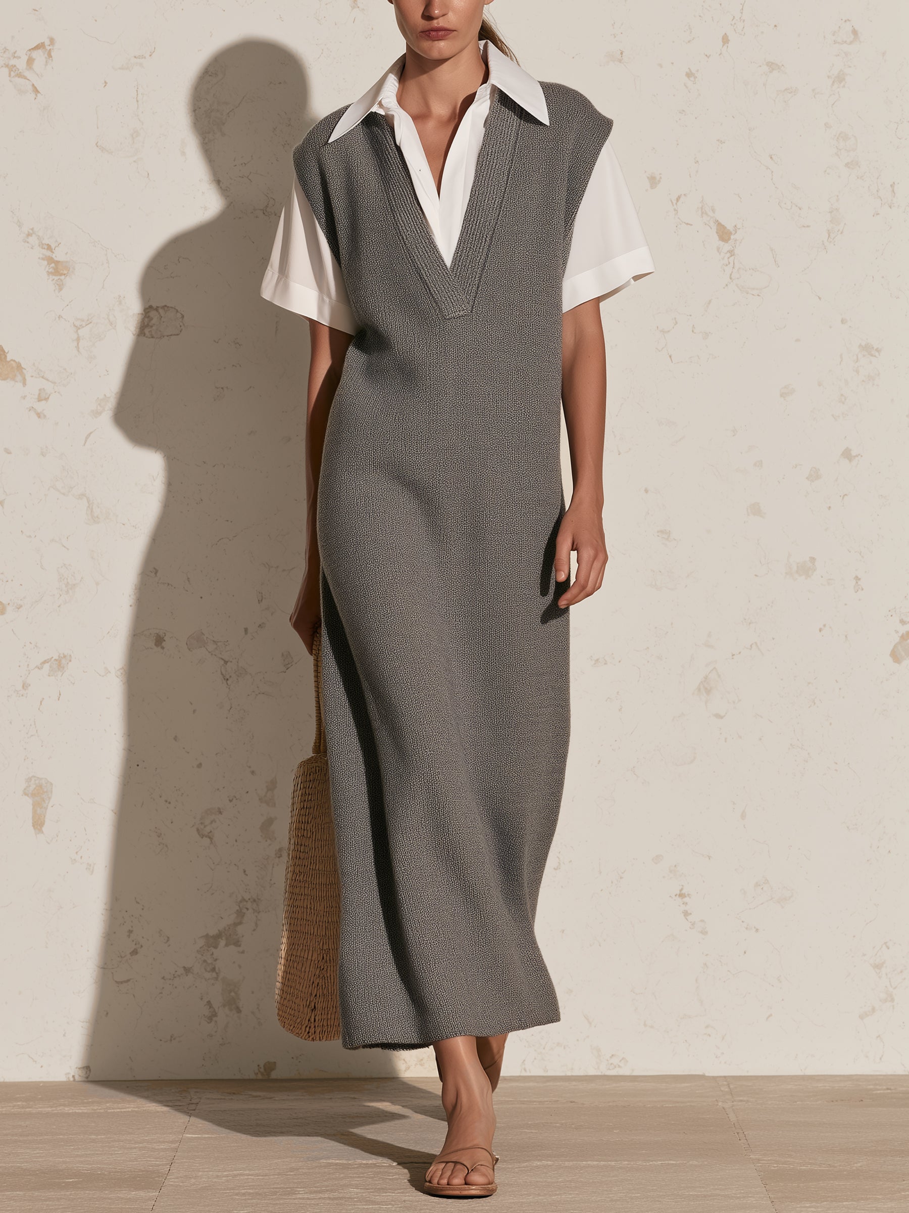 Minimalist Knit Maxi Dress – Collared Shirt Detail Sleeveless Sweater Dress