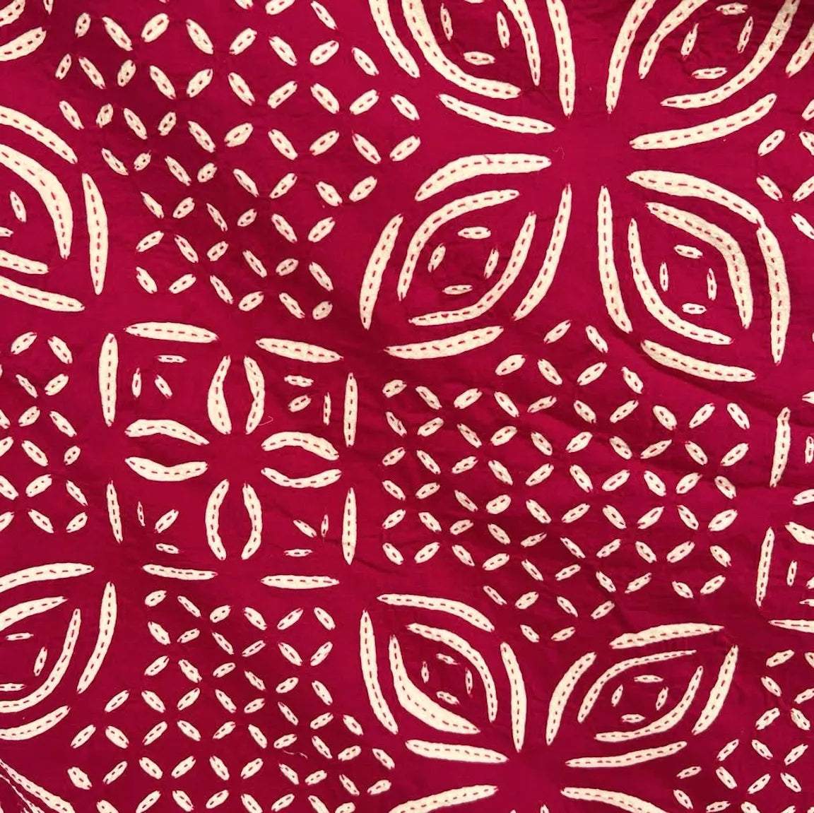 LARGE Indian cutwork embroidered quilt New N. 6