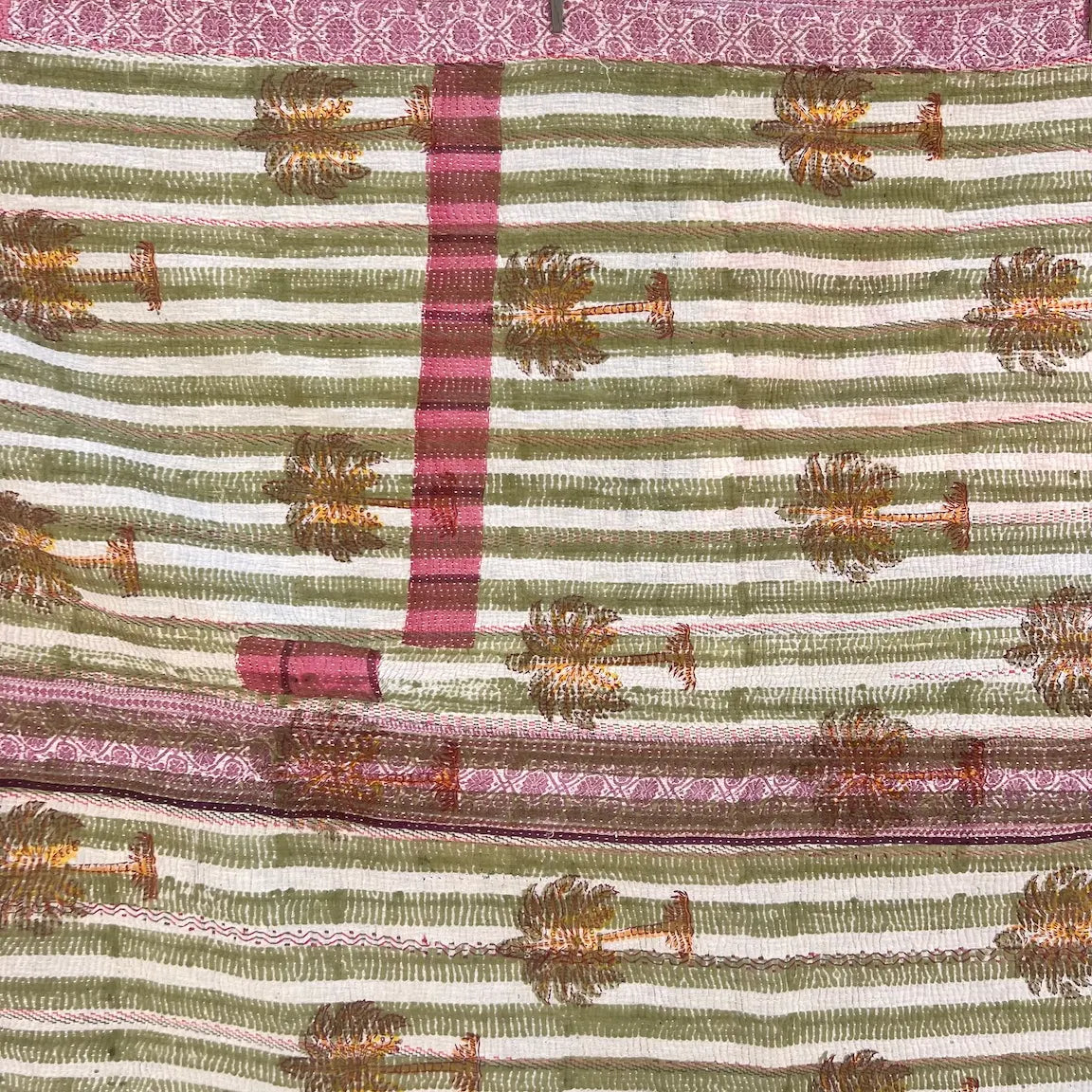 Green Palm Trees Rallie