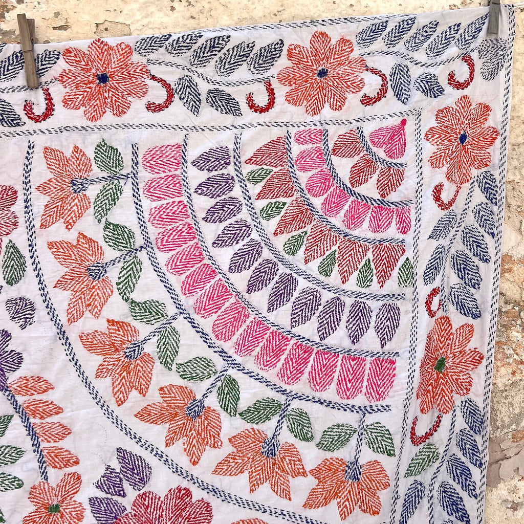 Gujarat Bedspread 02