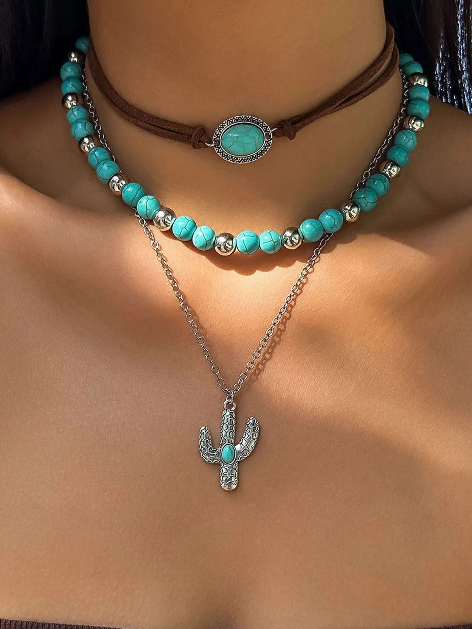 Vintage Western Layered Necklace, Women's Turquoise Bull Skull Pendant Set