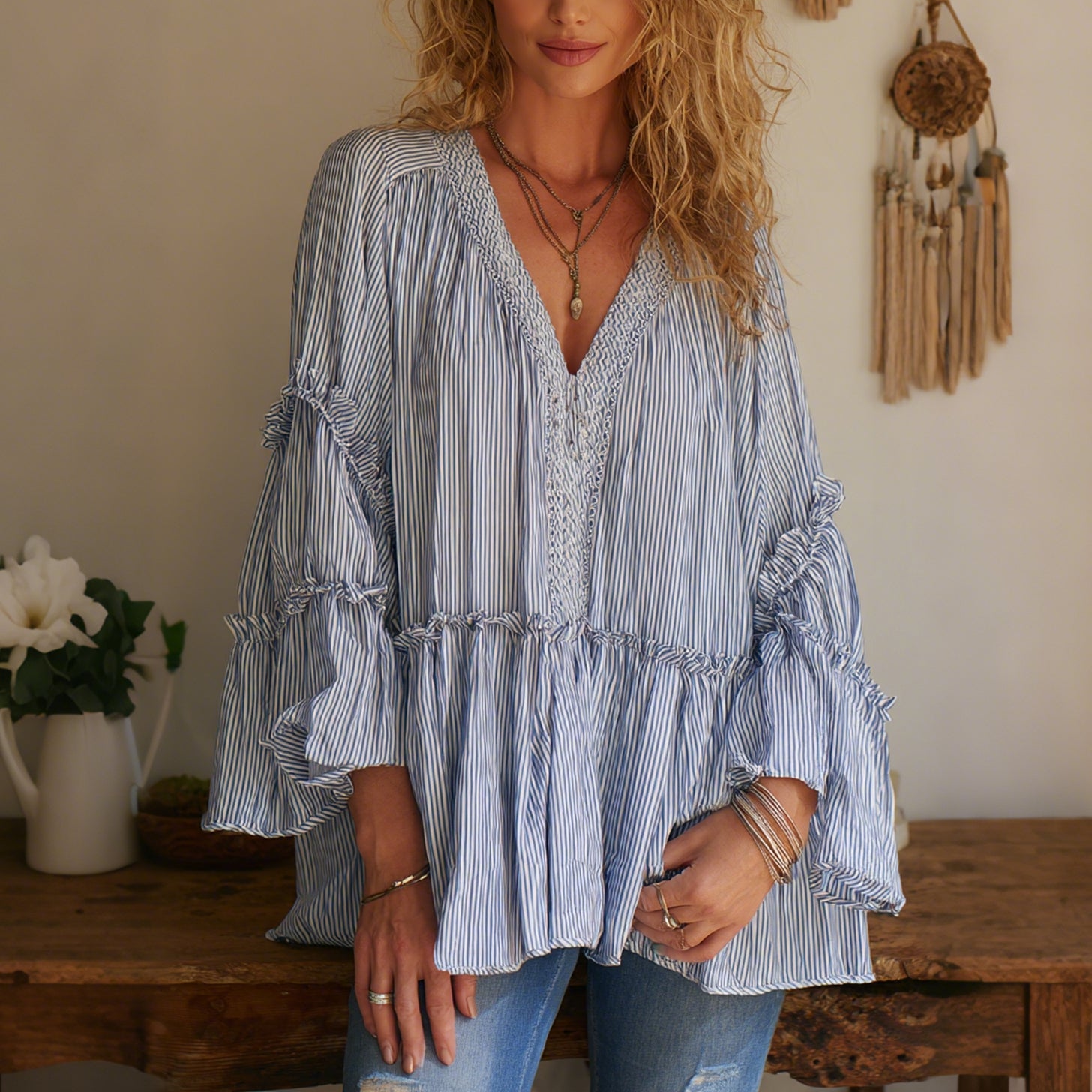 Women's Elegant, Oversized, Comfortable Striped V-neck Long-sleeved T-shirt