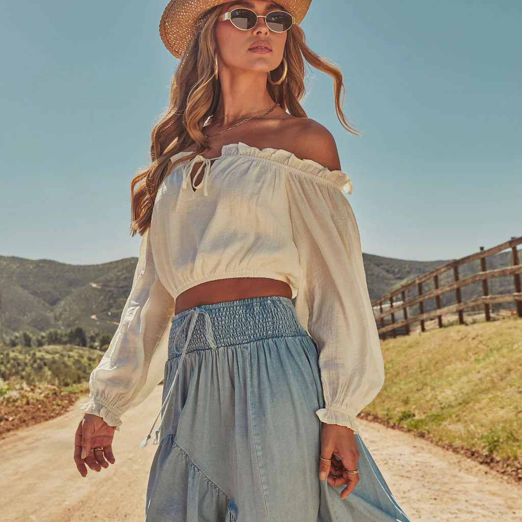 Western Spring Outfits Cotton Linen Off-Shoulder Crop Top With Ruffle Sleeve And Tie Front Detail