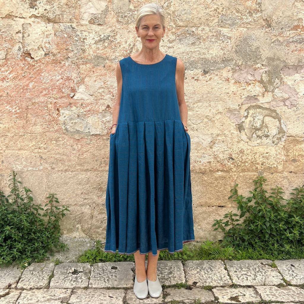 Eka Basil Linen Dress