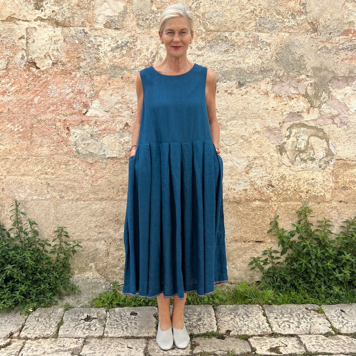 Eka Basil Linen Dress