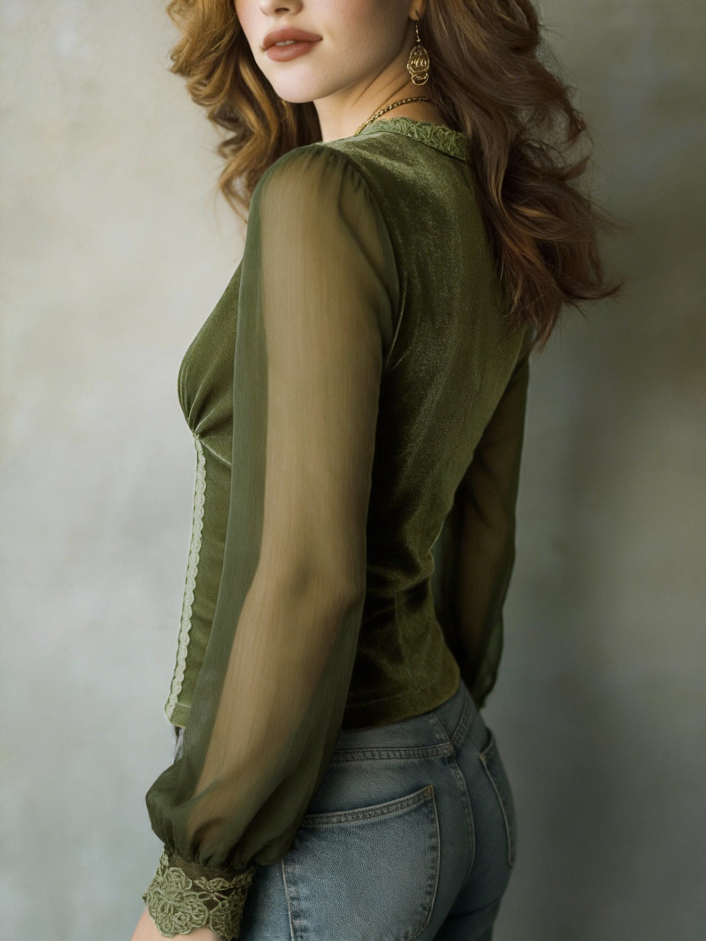 Stylish And Cozy Slim-fit Velvet Top With Lace Paneling